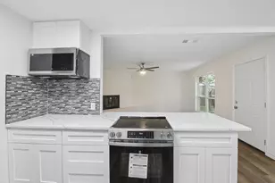 2231 Park Springs Ct, Arlington, TX 76013 - Photo 12