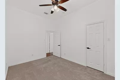 10214 Lakeview Drive, Providence Village, TX 76227 - Photo 20