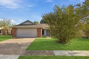 414 Carl C Senter St, Forney, TX 75126 - Photo 2