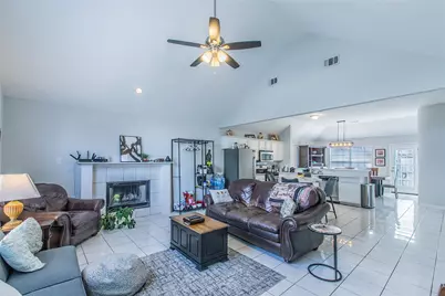 4720 San Jacinto Street, Dallas, TX 75204 - Photo 1