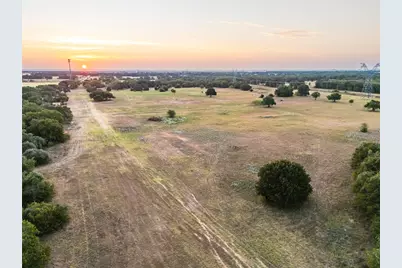 481 County Rd 1650, Chico, TX 76431 - Photo 2