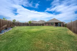 10922 Autry Ridge Ln, Aubrey, TX 76227 - Photo 26