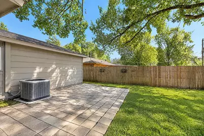 2817 Ladona Drive, Fort Worth, TX 76133 - Photo 26