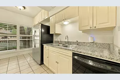 4325 Bellaire Drive S, Fort Worth, TX 76109 - Photo 12