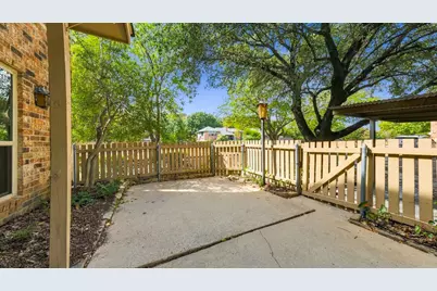 4325 Bellaire Drive S, Fort Worth, TX 76109 - Photo 26