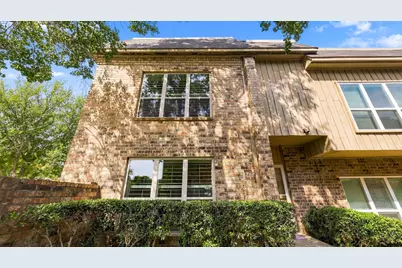 4325 Bellaire Drive S, Fort Worth, TX 76109 - Photo 2