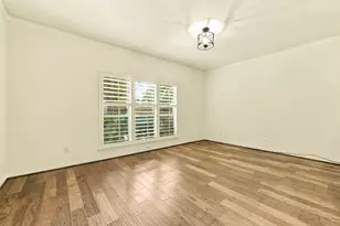 4325 Bellaire Dr S, Fort Worth, TX 76109 - Photo 6