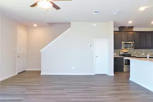 3325 Solana Cir, Denton, TX 76207 - Photo 4