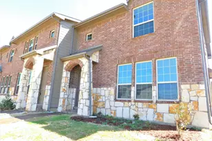 3325 Solana Cir, Denton, TX 76207 - Photo 1