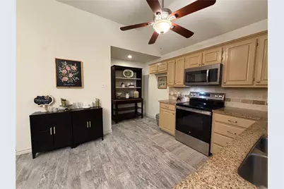 1107 Oxford Drive, Gainesville, TX 76240 - Photo 6