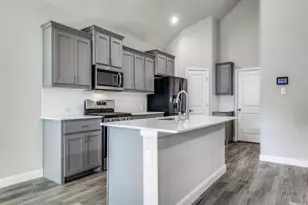 1316 Millerbird Wy, Argyle, TX 76226 - Photo 4