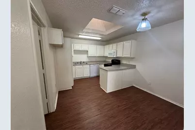5728 Northfield Drive, Fort Worth, TX 76179 - Photo 10