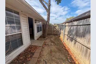 1611 Park Place, Sherman, TX 75092 - Photo 10