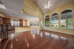 10070 Teal Hollow Dr, Frisco, TX 75035 - Photo 10