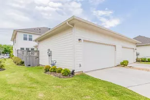 8850 Ice House Dr, North Richland Hills, TX 76180 - Photo 40