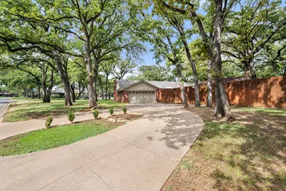 1001 Whispering Oak Court, Arlington, TX 76012 - Photo 34