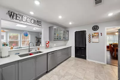 1001 Whispering Oak Court, Arlington, TX 76012 - Photo 16
