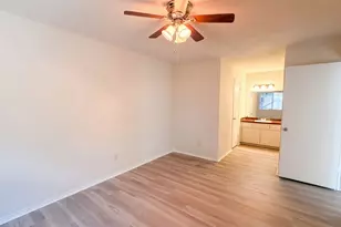 709 Baruna Cir, Garland, TX 75043 - Photo 6