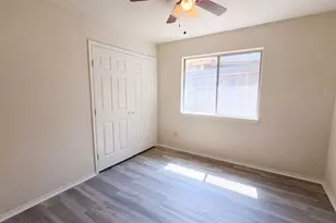 709 Baruna Cir, Garland, TX 75043 - Photo 4