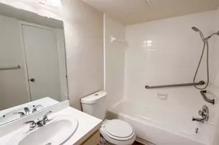 709 Baruna Cir, Garland, TX 75043 - Photo 10
