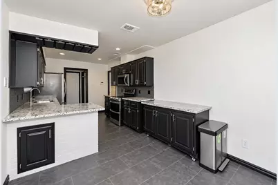 2941 Cresthaven Drive, Grapevine, TX 76051 - Photo 10