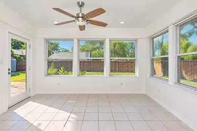2941 Cresthaven Drive, Grapevine, TX 76051 - Photo 12