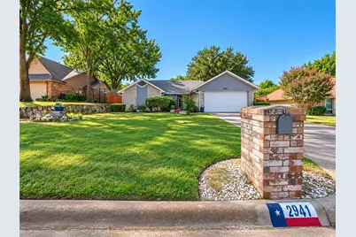 2941 Cresthaven Drive, Grapevine, TX 76051 - Photo 1