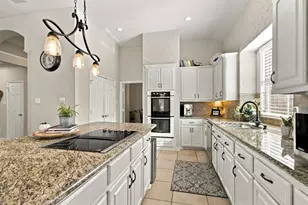 3608 Gallop Ct, Flower Mound, TX 75028 - Photo 16