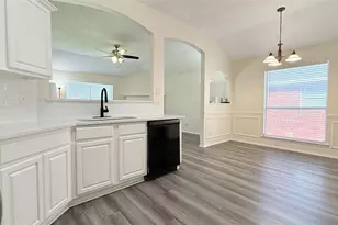 9021 Rushing River Dr, Fort Worth, TX 76118 - Photo 6