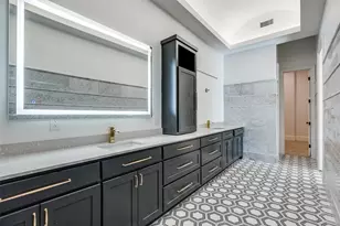 3221 S Glenbrook Dr, Garland, TX 75041 - Photo 16