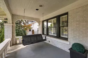 1500 Clover Ln, Fort Worth, TX 76107 - Photo 2