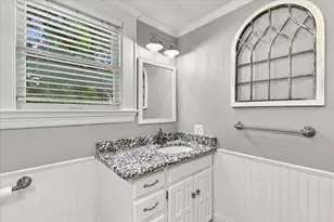 1500 Clover Ln, Fort Worth, TX 76107 - Photo 26