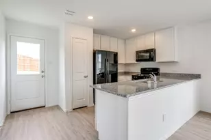 3412 Flicker Ln, McKinney, TX 75071 - Photo 2