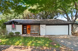 307 Dogwood Dr, Richardson, TX 75080 - Photo 1