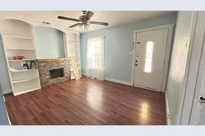 3557 Pecos Street, Fort Worth, TX 76119 - Photo 4