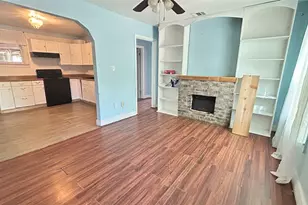 3557 Pecos St, Fort Worth, TX 76119 - Photo 2