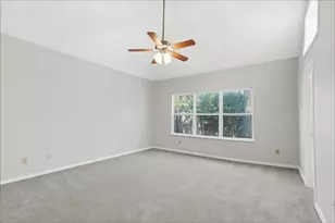 9016 Cumberland Dr, Irving, TX 75063 - Photo 10