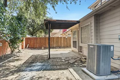 9016 Cumberland Drive, Irving, TX 75063 - Photo 20