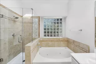 9016 Cumberland Dr, Irving, TX 75063 - Photo 12
