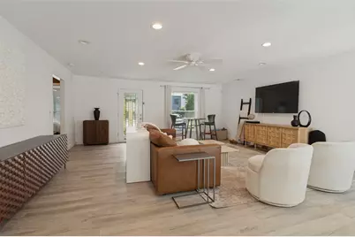 3811 Eaton Drive, Dallas, TX 75220 - Photo 6