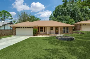 2126 Pecos Dr, Grapevine, TX 76051 - Photo 1