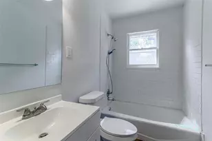 2622 W Johnson St, Denison, TX 75020 - Photo 6