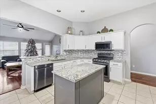 5403 Lavaca Rd, Grand Prairie, TX 75052 - Photo 10