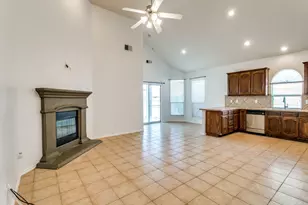 6357 Redeagle Creek Dr, Fort Worth, TX 76179 - Photo 2