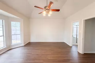 5821 Starboardway Dr, Fort Worth, TX 76135 - Photo 14