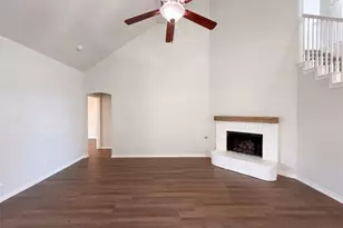 5821 Starboardway Dr, Fort Worth, TX 76135 - Photo 10