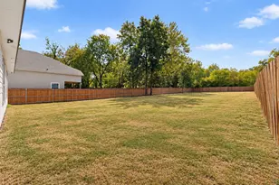 3727 Humphrey Dr, Dallas, TX 75216 - Photo 32