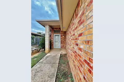 5131 Trail Dust Lane, Arlington, TX 76017 - Photo 2