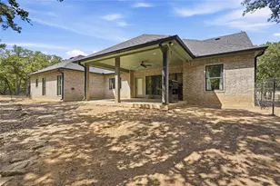 230 Silver Lakes Dr, Sunset, TX 76270 - Photo 38