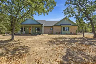 230 Silver Lakes Dr, Sunset, TX 76270 - Photo 1